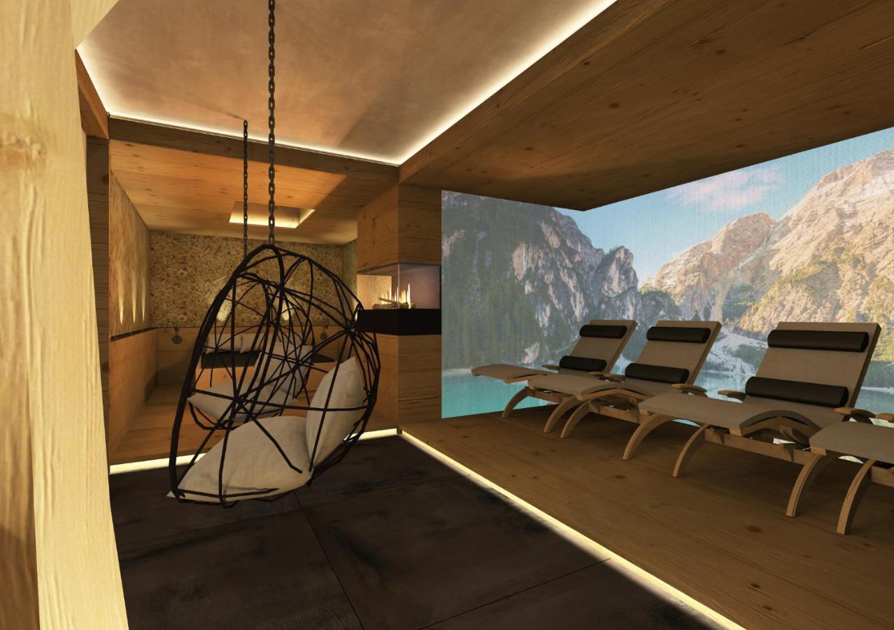 Waidacherhof Apartments Braies  Exterior photo